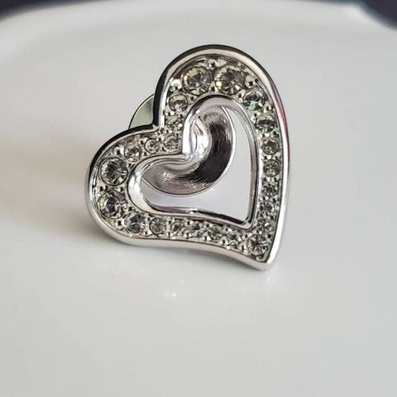Swarovski Rhodium Plated Heart Tack Pin with Push Back Closure‎ - Picture 1 of 4